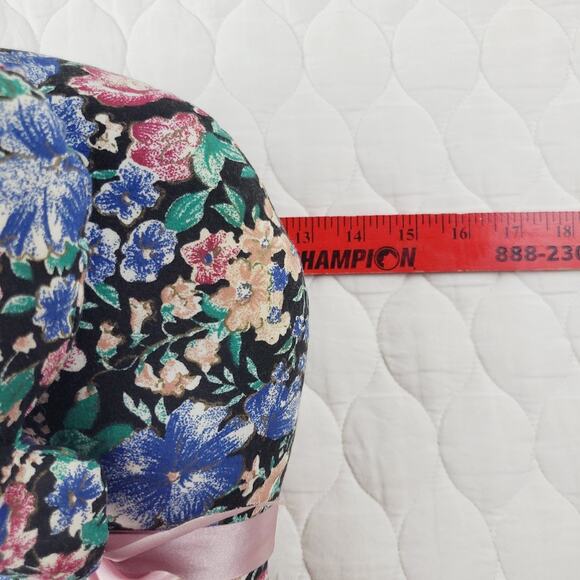 Vintage Cloth Floral Print Cat Stuffed Shelf Sitting Plush Kitty Blue & Bow - Picture 8 of 11